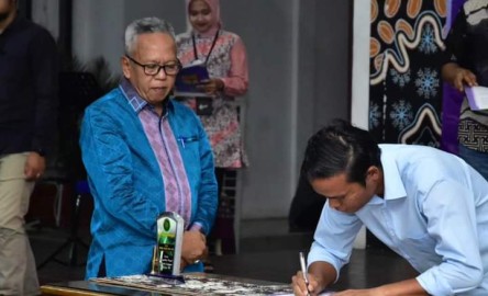 Pemkab Mura-Investor Teken MoU Bangun Musi Rawas