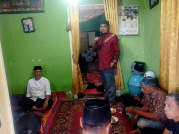 Rustam Effendi Hadiri Pengajian Dasa Wisma, Jemaah Doakan Linggau Juara