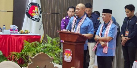 Ribuan Massa Dzikir dan Doa Bersama, Hantarkan YOK-Rustam Daftar ke KPU