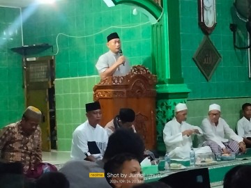 Paslon Walikota Nomor 2 Yok-Rustam Bersholawat di Masjid Jami’ Al Falah