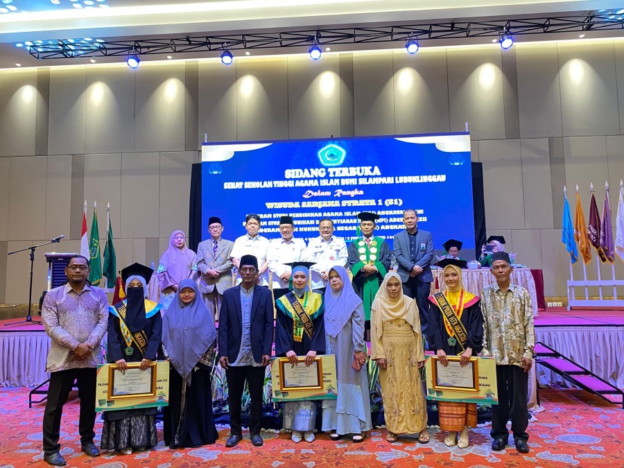STAI Bumi Silampari Wisuda 59 Sarjana, Cetak Generasi Berprestasi