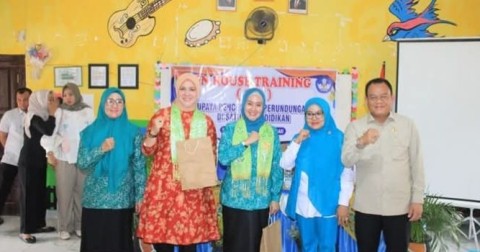 Ketua TP PKK Ayu : Cegah Bullying Dimulai Dari Rumah Dan Sekolah Serta Ciptakan Lingkungan Positif