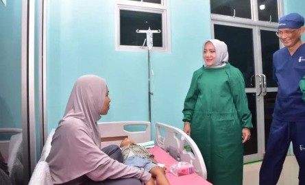 Bupati Musi Rawas Tinjau Pelaksanaan Operasi Gratis Bibir Sumbing di RSUD Muara Beliti