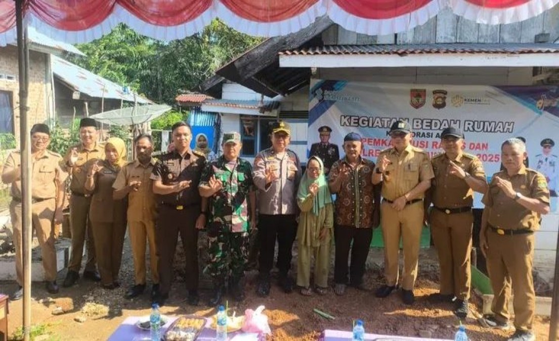 Kolaborasi Pemkab Dan Polres Musi Rawas, Bedah Rumah Agus Di Desa Sukamaju