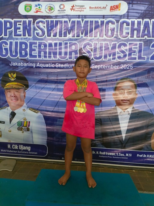 Prestasi Gemilang, Fadhil Logi Pranaja Koleksi 3 Emas dan 1 Perak di Kejuaraan Renang Nasional