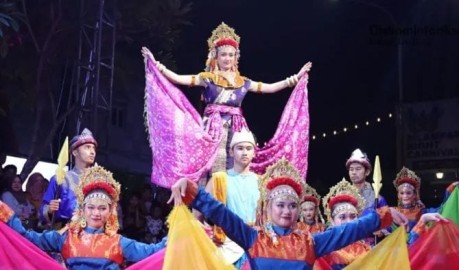 Carnaval Night Silampari Bertabur Kostum, Ajang Wisata Dan Kreatif Lubuklinggau