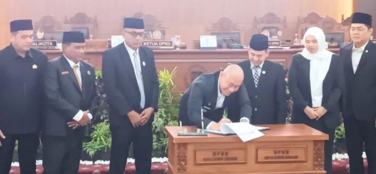 Dengar Laporan Pansus Dewan Hasil Pembahasan Raperda RPJMD 2025–2029