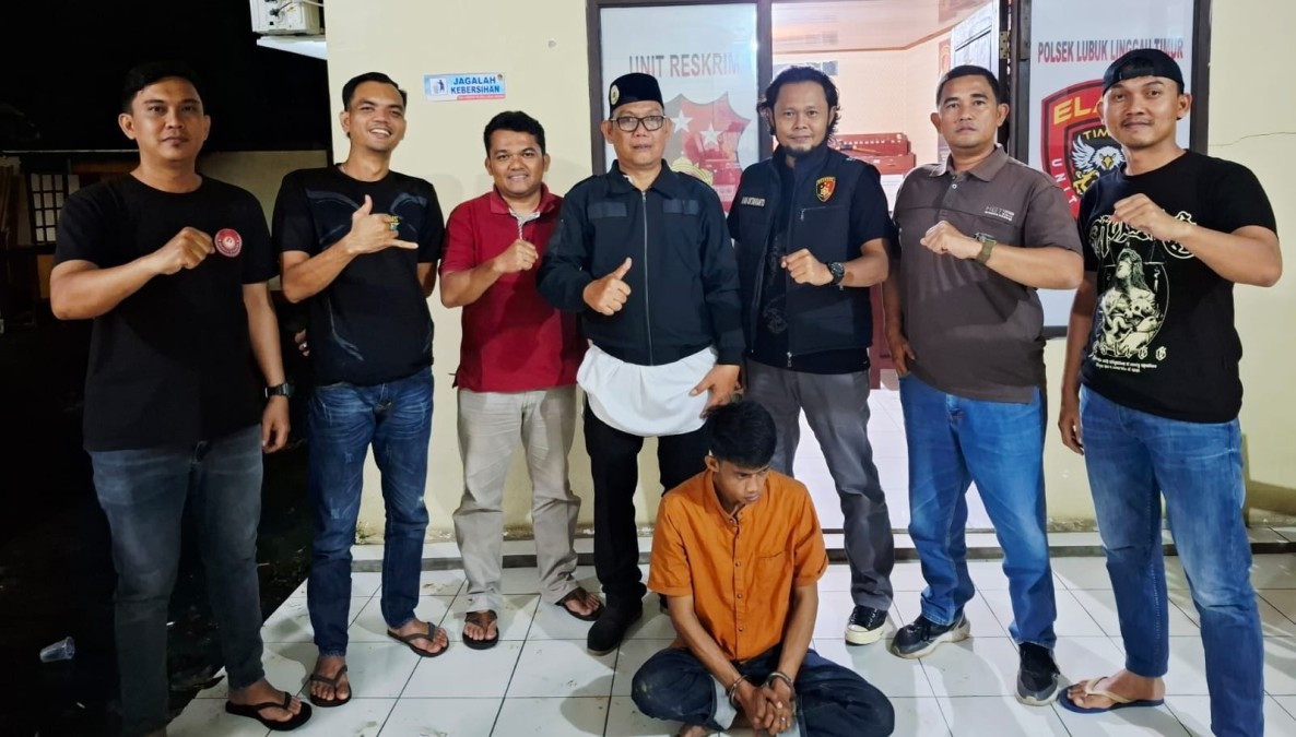 Dendam Dan Sakit Hati, Jukir Tusuk Teman Sendiri