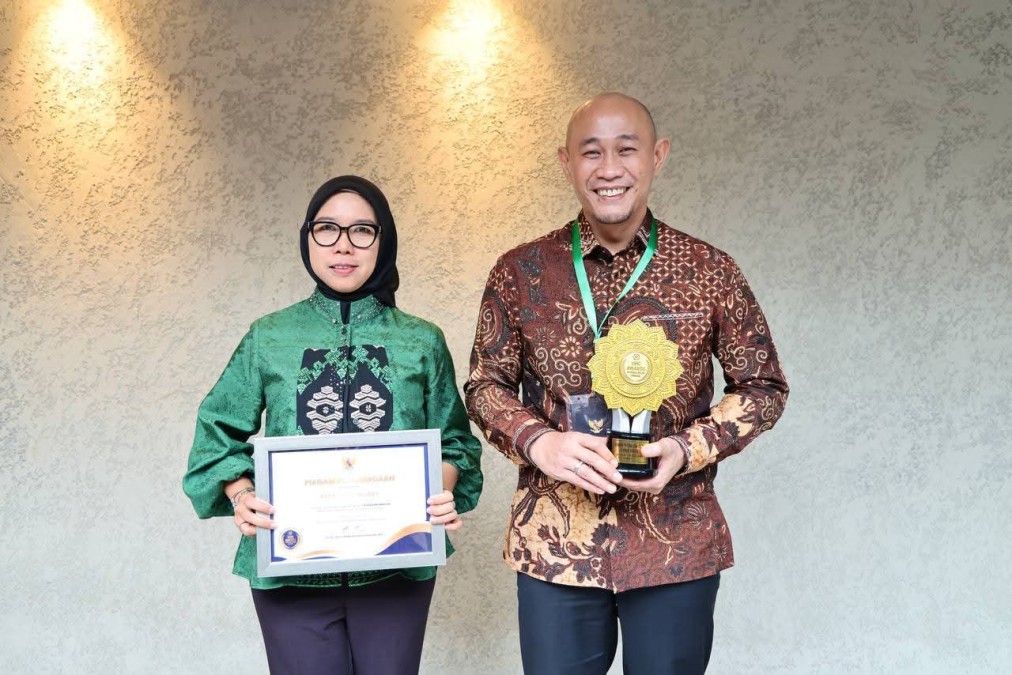 Wako Linggau Terima Penghargaan UHC Tahun 2026