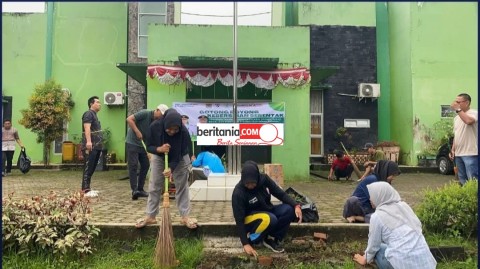 DLH Lubuk Linggau Gelar Gerakan Nasional Indonesia ASRI di Halaman Kantor