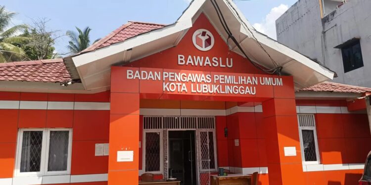 Bawaslu Tegaskan Pengrusakan Alat Peraga Kampanye Masuk Pidana Pemilu