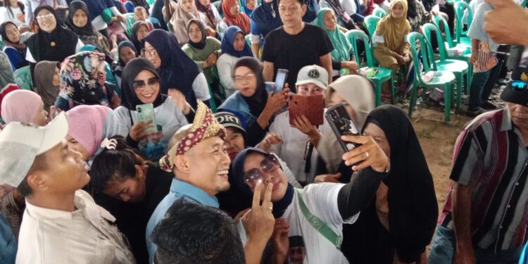 Kampanye Yok-Rustam, Lagu Maju Tak Gentar Berkumandang di Sukajadi