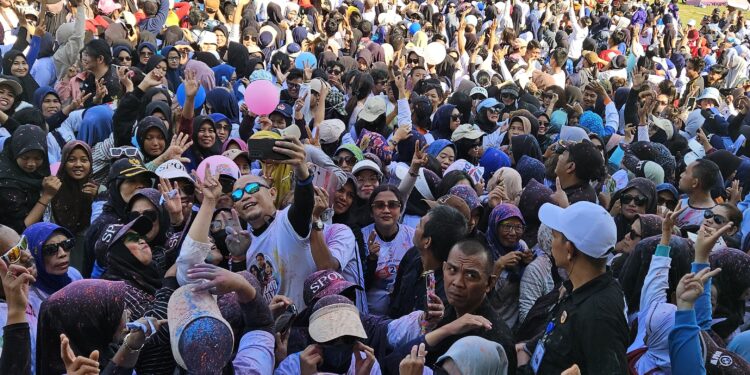 Linggau Juara Colour Day Meledaaaaaaak