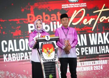 Ramah Pro Kuasai Panggung Debat Pertama