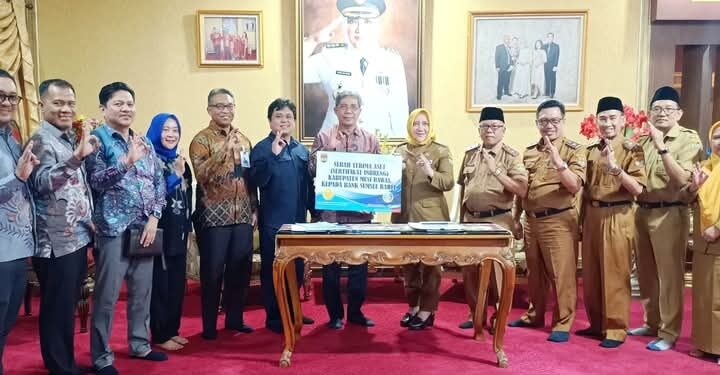Pemkab Musi Rawas Serahkan Aset Tanah ke Bank Sumselbabel, Dorong Pertumbuhan Ekonomi