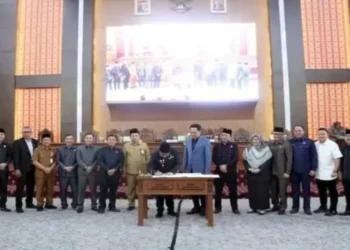 Paripurna DPRD Lubuk Linggau Sahkan APBD 2025