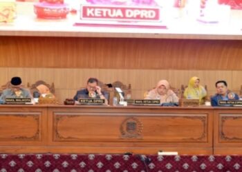 DPRD Kota Lubuk Linggau Sampaikan Pandangan Fraksi Atas LKPJ Tahun 2024