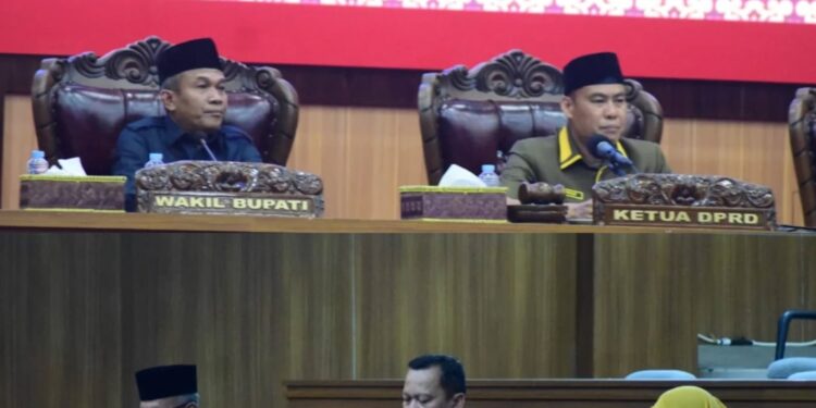 DPRD Musi Rawas Dengar Jawaban Eksekutif soal Pertanggungjawaban APBD 2024