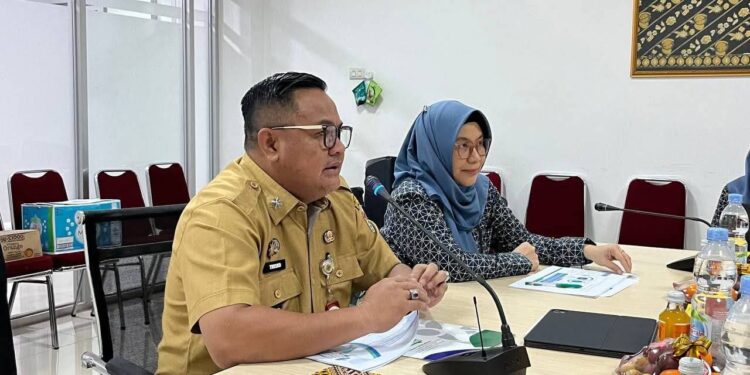 Sekda Kota Lubuk Linggau Pimpin Rapat FKRPI Triwulan III Tahun 2025